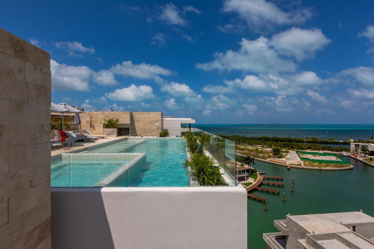 Rooftop Pool- Family Apartment- Ocean View -close Cancún
